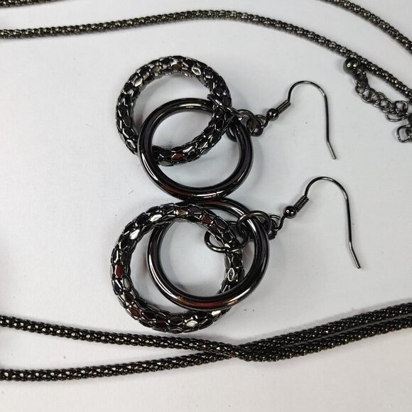 5/$100 Vintage Jewelry SET Necklace & Earrings Gun Metal Chain Chunky Rings - Picture 9 of 11